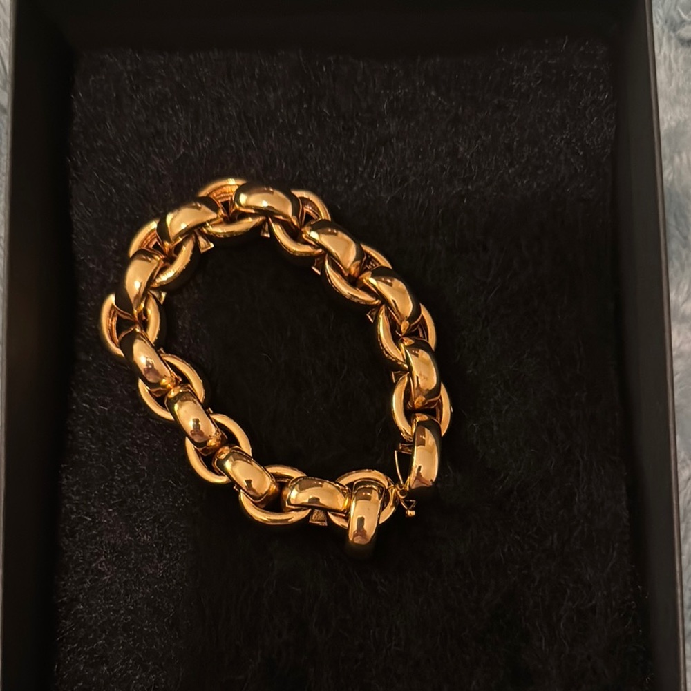 Chunky Gold Chain Bracelet